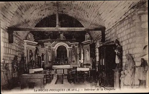 Ak La Roche Foulques Soucelles Maine et Loire, Intérieur de la Chapelle