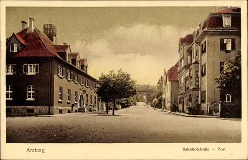 Ak Arzberg in Oberfranken, Bahnhofstraße, Post