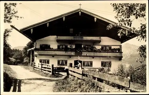 Foto Ak Schleching in Oberbayern, Bergasthof Achberg, Chiemgau