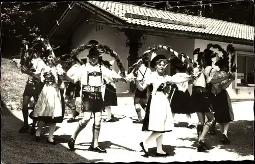 Foto Ak Ainring in Oberbayern, Trachtenverein, Tanz