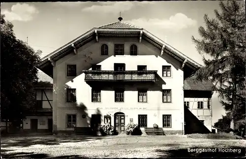 Ak Hochberg Traunstein in Oberbayern, Berggasthof Hochberg