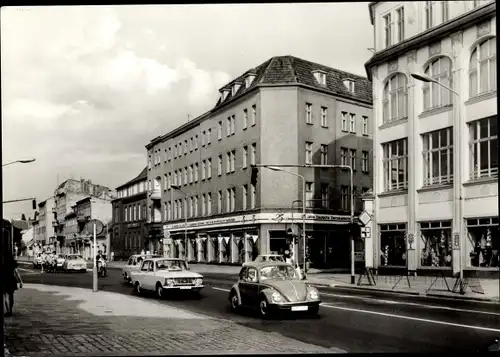 Ak Oranienburg im Kreis Oberhavel, Verkehr auf der Straße des Friedens