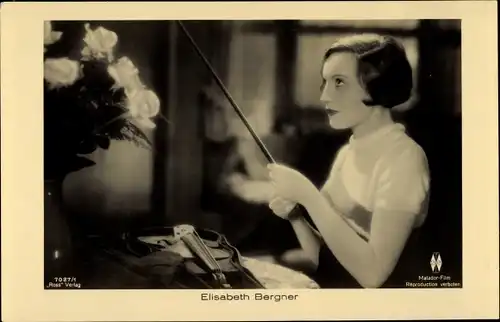 Ak Schauspielerin Elisabeth Bergner, Profilansicht, Filmszene