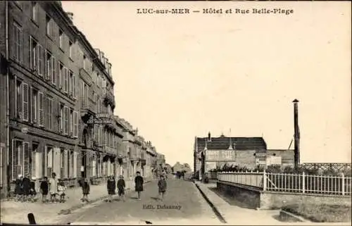 Ak Luc sur Mer Calvados, Hotel et Rue Belle Plage