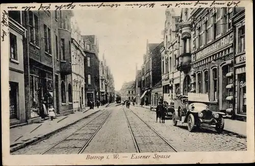 Ak Bottrop im Ruhrgebiet, Essener Straße, Westfälischer Hof, Automobil