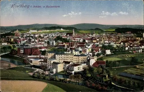 Ak Jelenia Góra Hirschberg Riesengebirge Schlesien, Blick auf den Ort vom Kaiserturm