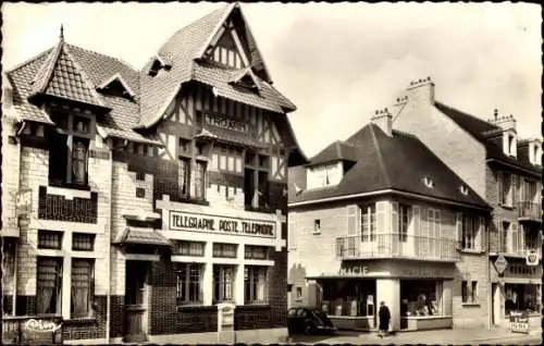 Ak Troarn Calvados, Hotel des Postes, Pharmacie