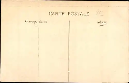 Ak Versailles Yvelines, le Château, Rez-de-chaussee, Tombeaux et Statues, Rois de France