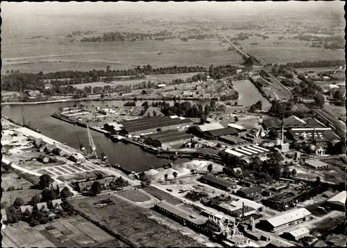 Ak Papenburg im Emsland, Luftbild vom Ort