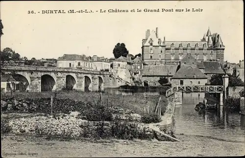 Ak Durtal Maine et Loire, le Château et le grand pont sur le Loir, Flusspartie