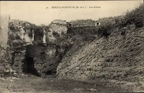 Ak Doué la Fontaine Maine et Loire, les Arènes