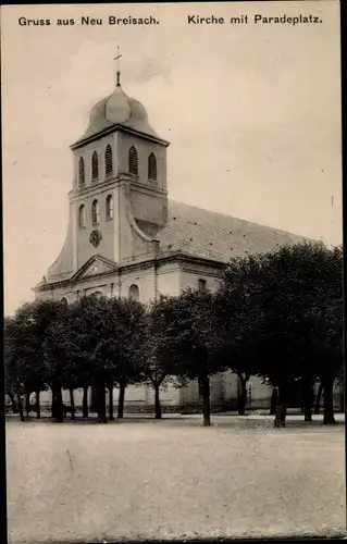 Ak Neuf Brisach Neubreisach Elsass Haut Rhin, Kirche, Paradeplatz