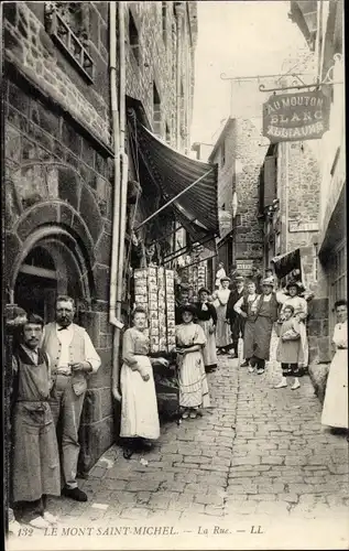 Ak Le Mont Saint Michel Manche, La Rue