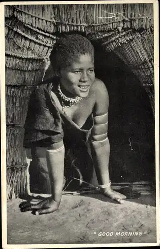 Ak Afrika, Good morning, Frau am Eingang zu einer Strohhütte