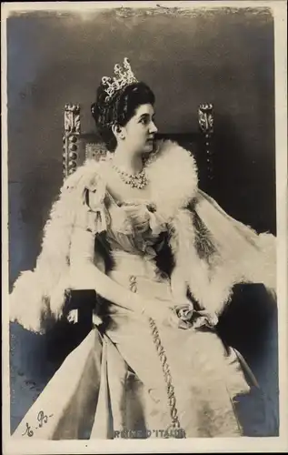 Ak Elena von Montenegro, Königin von Italien, Portrait, Krone