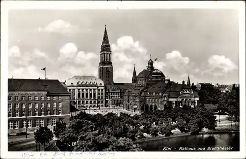 Ak Kiel, Rathaus mit Stadttheater