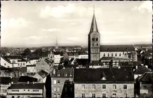 Ak Siegburg an der Sieg, Totalansicht der Ortschaft, Kirche