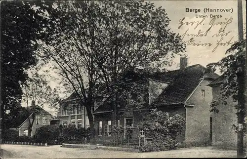 Ak Berge in Niedersachsen, Unten Berge, Straßenpartie, Gebäude