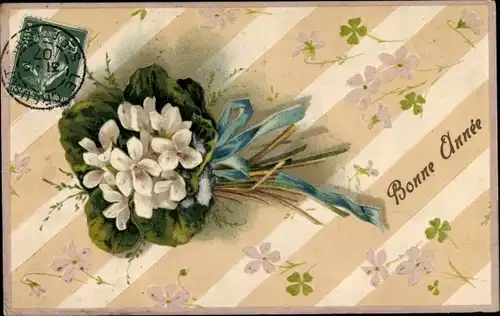 Präge Ak Glückwunsch Neujahr, Blumenstrauß, Glücksklee