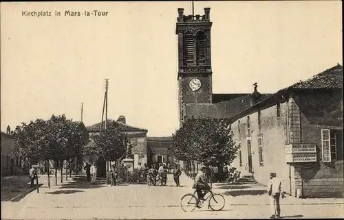 Ak Mars-la-Tour Lothringen Meurthe et Moselle, Kirchplatz