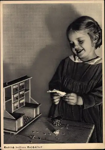 Ak Mädchen mit Kaufmannsladen, Spielzeug