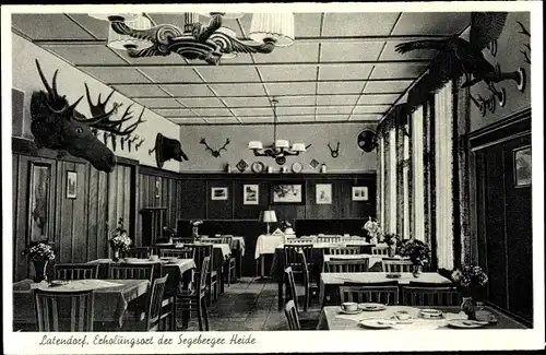 Ak Latendorf in Holstein, Lindemanns Gasthaus, Gastraum