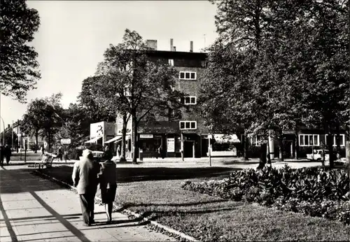 Ak Berlin Treptow Adlershof, Platz der Befreiung