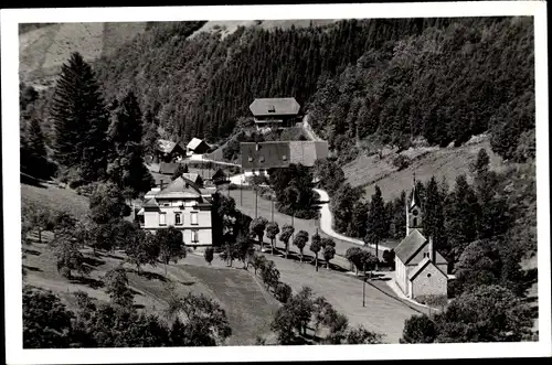 Ak Zuwald Oberharmersbach im Schwarzwald, Kapelle, Priesterheim