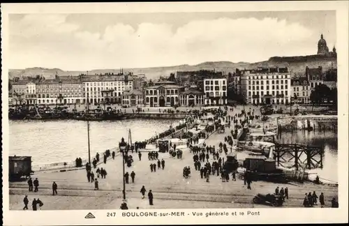 Ak Boulogne sur Mer Pas de Calais, Vue generale et le Port