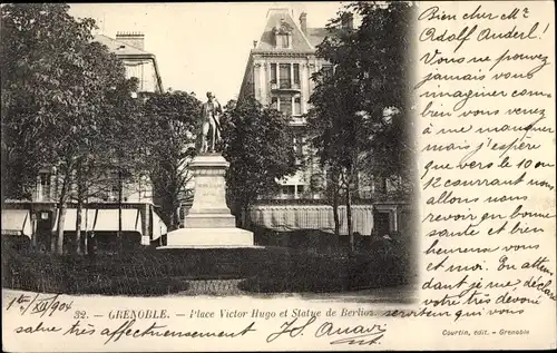 Ak Grenoble Isère, Rue Victor Hugo, Statue de Berlioz