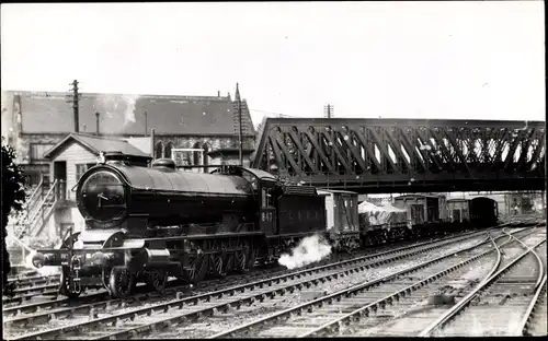 Foto Ak Britische Eisenbahn, NER S3 Class, 4.6.0 B16 No. 847, Dampflok, near York, LNER, 4-6-0