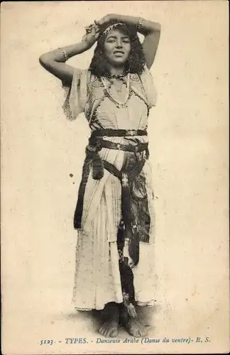 Ak Types, Danseuse Arabe, Danse du ventre, Tänzerin, Maghreb