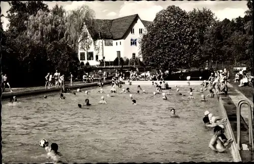 Ak Pfalzgrafenweiler im Schwarzwald, Pension Traube, Freibad