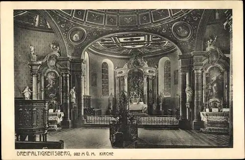 Ak Spaichingen in Baden Württemberg, Dreifaltigkeitsberg, Kirche, Blick in den Chorraum