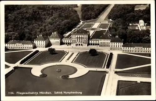 Ak Nymphenburg München Bayern, Schloss, Luftaufnahme