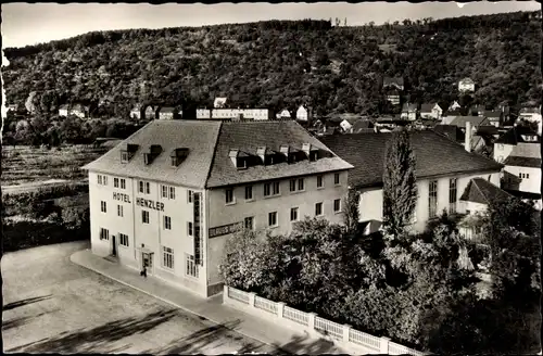 Ak Plochingen am Neckar, Hotel Henzler, Gesamtansicht