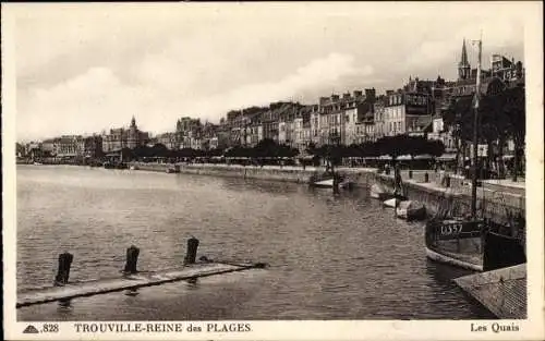 Ak Trouville Calvados, Reine des Plages,  Les Quais, Panorama