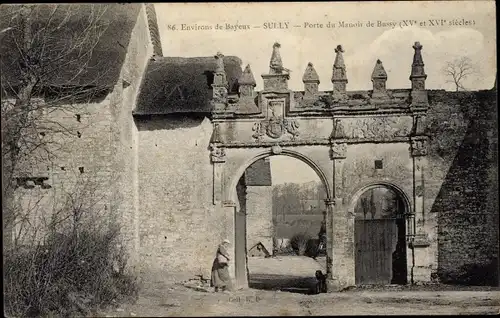 Ak Sully Calvados, Porte du Manoir de Bussy