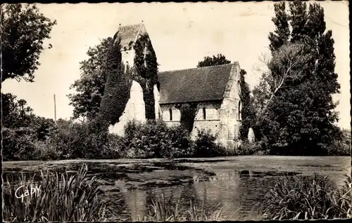 Ak Cricqueboeuf Calvados, L'Eglise aux Lierres