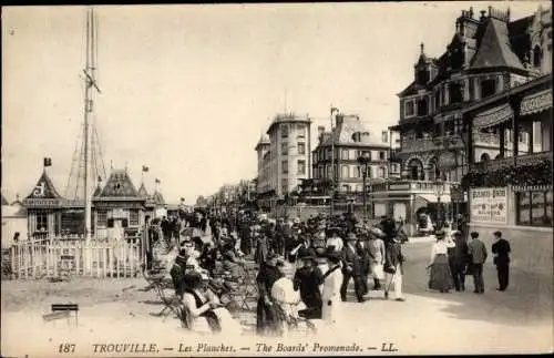 Ak Trouville Calvados, Les Planches, Strandpromenade