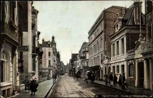 Ak Trouville Calvados, Postes et Télégraphes, Straßenpartie
