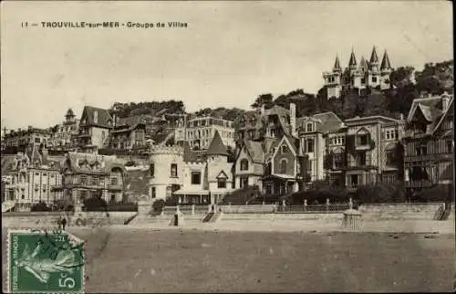 Ak Trouville Calvados, groupe des Villas, Strandpartie