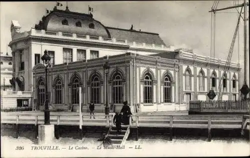 Ak Trouville Calvados, le Casino, le Music-Hall