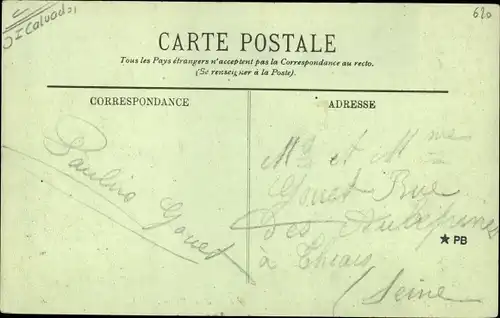 Ak Arromanches Calvados, la Grande Cale, Mise à flot d'une barque, Segelboote