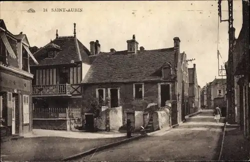 Ak Saint Aubin Calvados, une rue, maisons