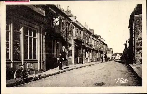 Ak Saint Martin des Besages Calvados, Rue de l'Eglise, Geschäfte