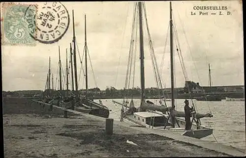 Ak Courseulles sur Mer Calvados, Le Port