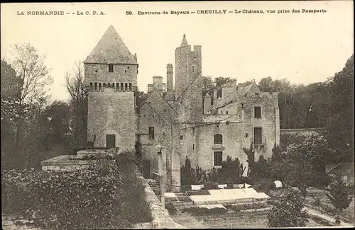 Ak Creully sur Seulles Calvados, Le Chateau, vue prise des Remparts