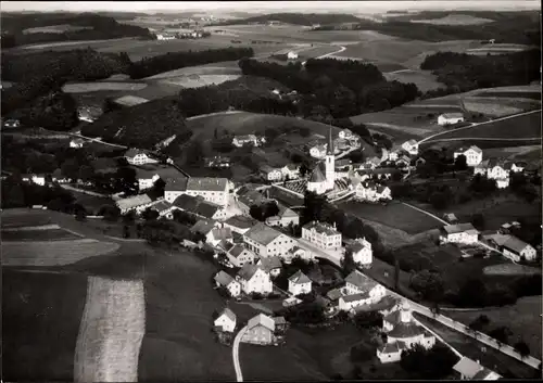 Ak Reischach in Oberbayern, Luftaufnahme