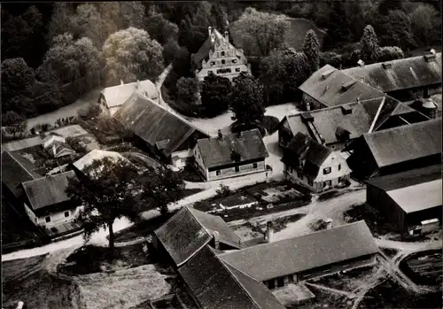 Ak Mirskofen Essenbach in Niederbayern, Gut Holzen, Luftaufnahme